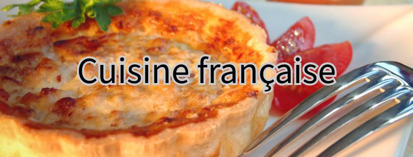 Cuisiner des recettes françaises:

Si vous voulez vous lancer dans la cuisine française, c’est une excellente idée ! C’est une cuisine qui valorise la qualité des ingrédients et les techniques de base, et il y a des recettes pour tous les niveaux.

Voici quelques plats emblématiques qui sont de bons points de départ pour découvrir la cuisine française.

### Pour les débutants

* **Gratin Dauphinois :** C’est un plat simple et délicieux. Coupez de fines rondelles de pommes de terre, superposez-les dans un plat, ajoutez de la crème liquide, de l’ail, de la muscade, du sel et du poivre. Faites cuire au four jusqu’à ce que les pommes de terre soient tendres et le dessus doré. C’est un accompagnement parfait pour une viande rôtie.
* **Quiche Lorraine :** Vous pouvez acheter une pâte brisée toute prête pour simplifier. Étalez la pâte dans un moule, puis versez-y un mélange d’œufs, de crème fraîche, de lardons et de fromage. Enfournez jusqu’à ce que la quiche soit dorée. C’est idéal pour un déjeuner ou un dîner léger.
* **Crêpes :** Une recette de base qui fait toujours plaisir. Préparez une pâte à crêpes avec de la farine, des œufs, du lait, une pincée de sel et un peu de sucre. Laissez reposer, puis faites sauter les crêpes dans une poêle. Garnissez-les avec ce que vous voulez : sucre, confiture, Nutella ou du citron.

—

### Pour un niveau intermédiaire

* **Bœuf Bourguignon :** Ce plat demande un peu plus de temps, mais le résultat en vaut la peine. Faites dorer des morceaux de bœuf dans une cocotte, puis ajoutez des carottes, des oignons et des lardons. Arrosez le tout de vin rouge (de Bourgogne si possible !). Laissez mijoter à feu doux pendant plusieurs heures.
* **Tarte Tatin :** Cette tarte aux pommes inversée est un classique. Commencez par faire un caramel avec du sucre et du beurre dans le fond d’un moule. Disposez des quartiers de pommes par-dessus, puis recouvrez de pâte feuilletée. Enfournez, et une fois cuite, retournez la tarte sur un plat de service.
* **Soufflé au fromage :** Ce plat est impressionnant à voir et délicieux à manger. Il faut d’abord préparer une sauce béchamel, y incorporer des jaunes d’œufs, du fromage râpé et des blancs d’œufs montés en neige. Versez dans un moule et faites cuire rapidement. Le soufflé doit être dégusté immédiatement après sa sortie du four.

—

### Conseils pour réussir vos recettes

* **Ingrédients de qualité :** La cuisine française repose souvent sur la simplicité des ingrédients. Choisissez des produits frais et de bonne qualité, c’est ce qui fera la différence.
* **Prenez votre temps :** Beaucoup de plats français traditionnels sont des plats mijotés qui demandent de la patience. N’hésitez pas à prendre votre temps pour préparer chaque étape.
* **Suivez les recettes :** Surtout au début, suivez les instructions à la lettre. Une fois que vous serez plus à l’aise, vous pourrez commencer à les adapter à votre goût.

La cuisine française est un véritable plaisir à explorer. Y a-t-il une recette en particulier que vous aimeriez essayer ?

#recettesdecuisine #recettesfrancaises #recettesdetable #soupefrancaise #pâtisseriefrançaise